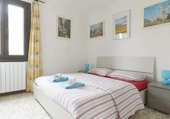 Mario Apartment 2 Venecia