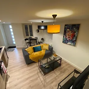 Bel Avec Place De Parking A Proximité Appartement Châtillon-sur-Chalaronne